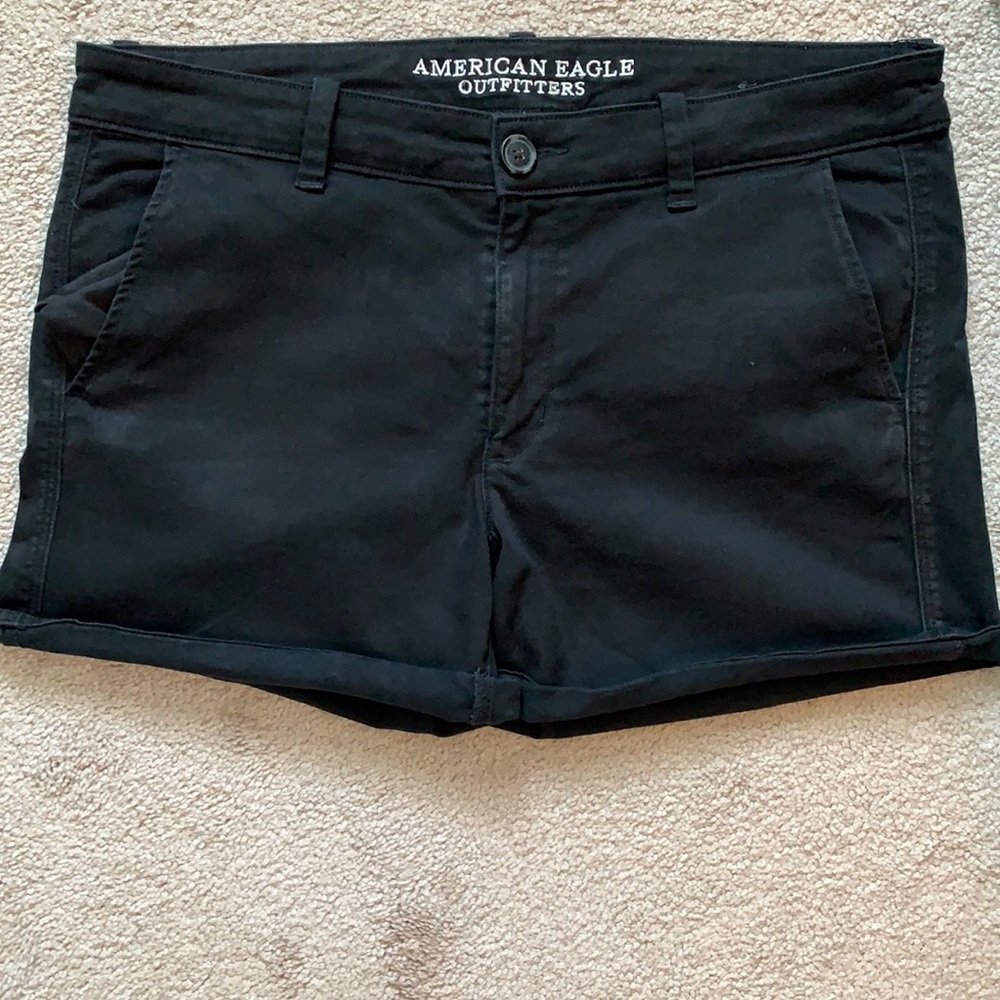 American Eagle Black Midi Twill Shorts